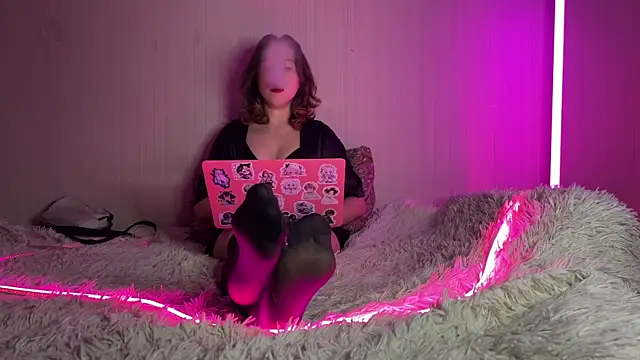 misswishh  online show from December 2024 02:13:02 AM