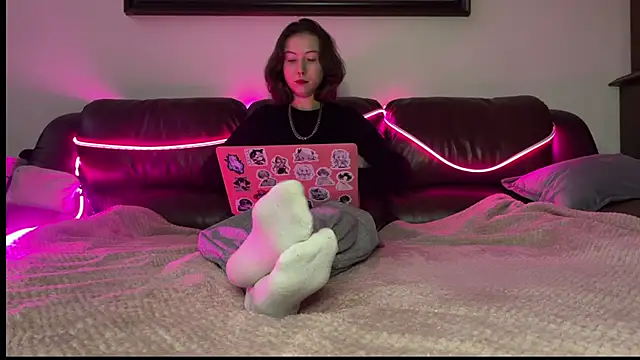 misswishh  online show from February 2025 06:58:02 PM