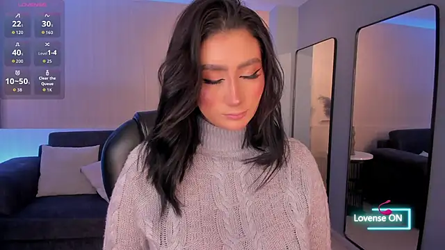 MaddisonLowe online show from December 2025 04:08:01 AM