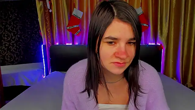  Polly Love  online show from February 2026 07:18:01 AM