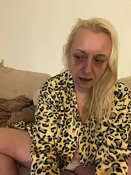 Melinastarr online show from February 2026 05:35:01 AM