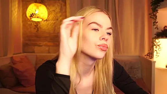 sn0w barbie online show from October 2025 09:35:02 AM