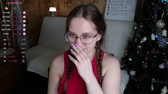 Miatiny online show from December 2024 03:09:02 PM