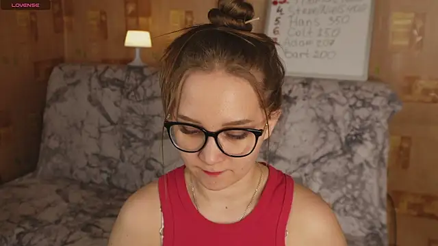 Miatiny online show from January 2025 07:05:01 PM