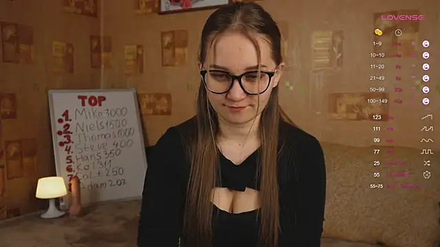 Miatiny online show from February 2025 04:59:01 PM