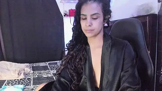 Snapshot of Moon_Sammy chatting on June 2026 01:15:02 PM Moon Sammy online show from June 2026 01:15:02 PM
