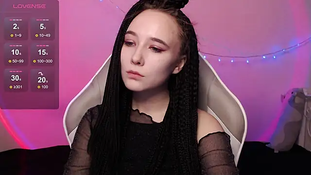 Robin yourss online show from December 2024 12:05:02 PM