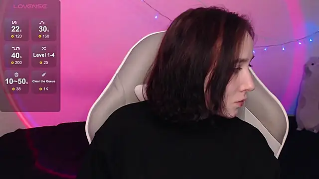 Robin yourss online show from January 2025 04:12:01 AM