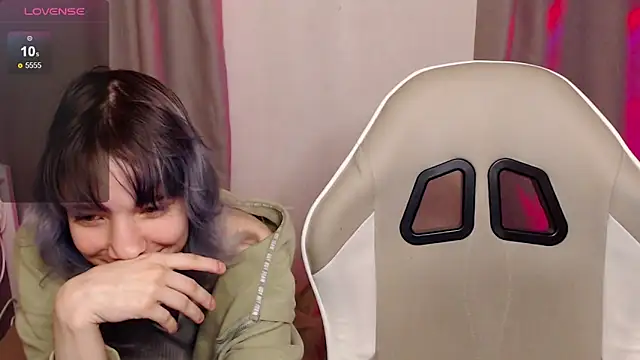 Snapshot of Robin_yourss chatting on April 2026 09:43:01 AM Robin yourss online show from April 2026 09:43:01 AM