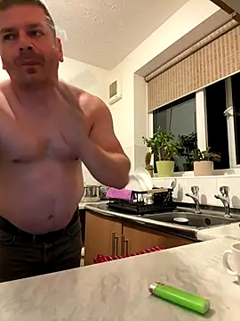 Snapshot of Dan_NFS chatting on September 2025 03:07:02 AM Dan NFS online show from September 2025 03:07:02 AM