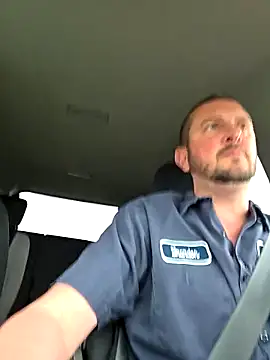 Snapshot of MrMechanic38 chatting on April 2026 12:58:02 PM MrMechanic38 online show from April 2026 12:58:02 PM