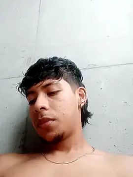 Elputas online show from October 2025 03:47:02 PM