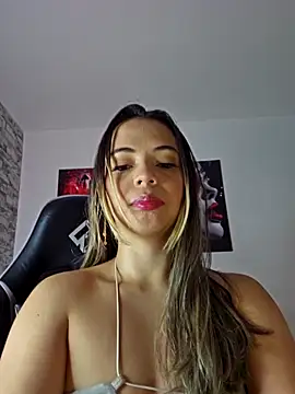 Antonella2 m online show from September 2025 05:02:01 PM