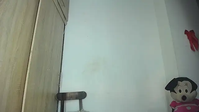 Snapshot of bloom444 chatting on February 2025 10:13:01 PM bloom444 online show from February 2025 10:13:01 PM