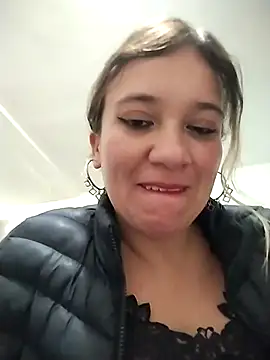 Snapshot of ELEKTRA-LUXURY chatting on March 2025 02:14:02 AM ELEKTRA-LUXURY online show from March 2025 02:14:02 AM