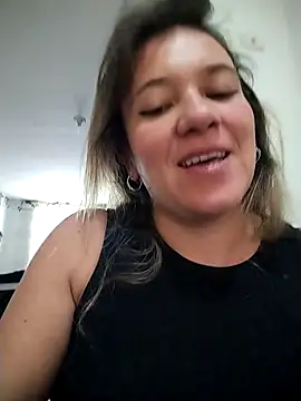 Snapshot of ELEKTRA-LUXURY chatting on March 2025 09:46:02 PM ELEKTRA-LUXURY online show from March 2025 09:46:02 PM
