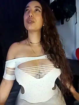 liannalee  online show from September 2025 08:43:01 PM