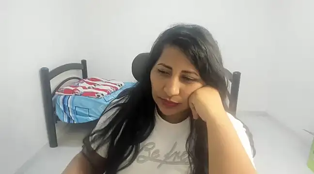 Snapshot of nikol_sexy39 chatting on January 2025 02:03:02 AM nikol sexy39 online show from January 2025 02:03:02 AM