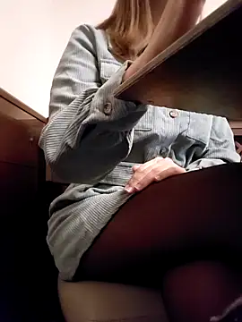 Alexvit2616 online show from November 2025 08:44:01 AM