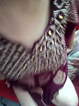 Snapshot of yourtamilcouple chatting on January 2026 03:11:02 AM yourtamilcouple online show from January 2026 03:11:02 AM