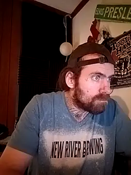 Snapshot of RobStrokes215 chatting on December 2024 04:06:01 PM RobStrokes215 online show from December 2024 04:06:01 PM