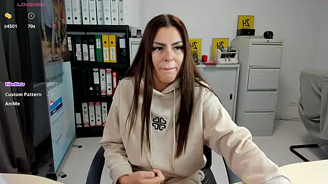 kilenyapatrice online show from December 2024 11:55:01 AM