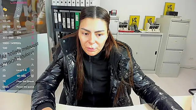 kilenyapatrice online show from February 2025 01:07:01 PM