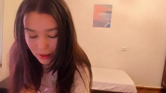 LunaXmii online show from March 2025 05:59:02 AM