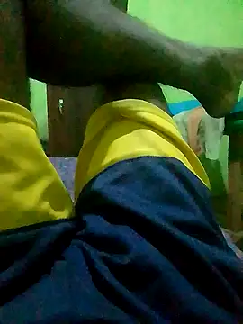 Snapshot of Aranyagril chatting on April 2026 01:24:01 PM Aranyagril online show from April 2026 01:24:01 PM