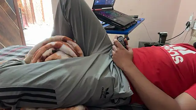 Snapshot of sexyboy09 chatting on October 2025 09:35:02 AM sexyboy09 online show from October 2025 09:35:02 AM