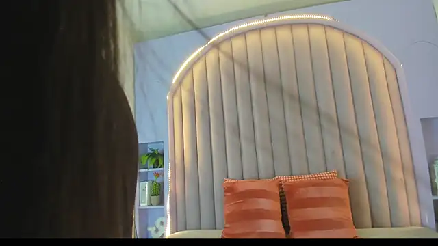 JaylaScott   online show from March 2026 11:45:02 AM