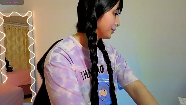 hina tay online show from November 2025 03:27:01 AM