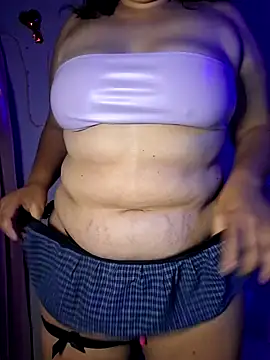 alexxaa96 online show from February 2025 02:29:02 AM