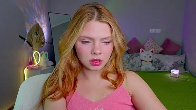 Red  Candy online show from October 2025 02:15:02 PM