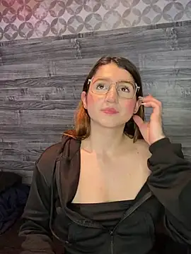 Snapshot of kamel-ayesha chatting on December 2024 11:56:02 AM kamel-ayesha online show from December 2024 11:56:02 AM