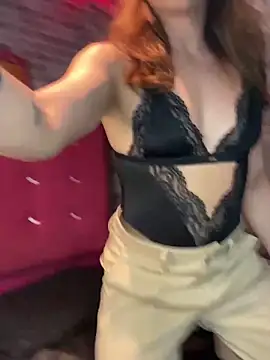 Snapshot of kamel-ayesha chatting on January 2025 12:52:01 PM kamel-ayesha online show from January 2025 12:52:01 PM