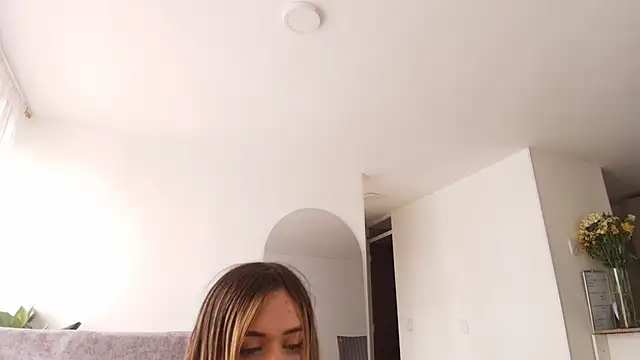 vianca cruzz online show from March 2025 02:45:02 PM