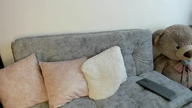 mariana cruzz online show from January 2025 07:56:01 PM