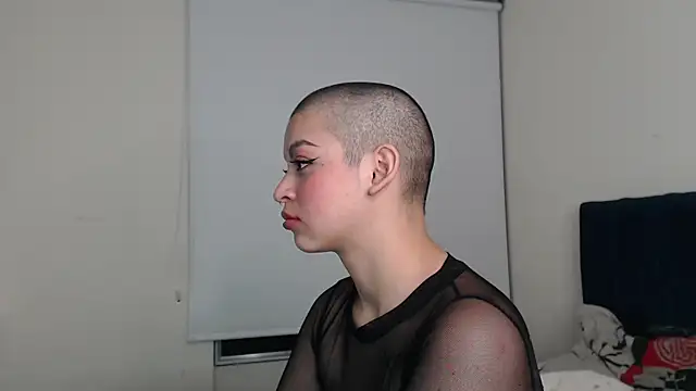 Bitsy Messy online show from February 2025 10:33:02 AM