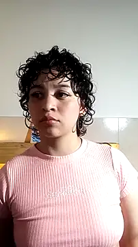 Snapshot of Bitsy_Messy chatting on December 2025 06:08:02 AM Bitsy Messy online show from December 2025 06:08:02 AM