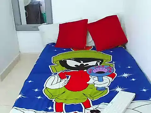 Velk hot online show from November 2025 08:30:02 PM