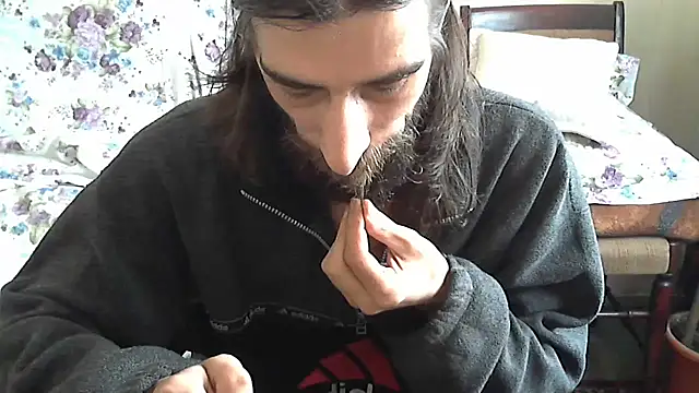 Snapshot of vulpe8400 chatting on April 2026 08:31:02 AM vulpe8400 online show from April 2026 08:31:02 AM