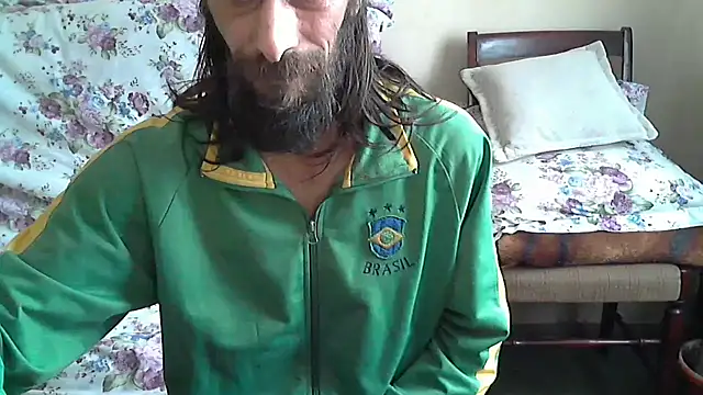 Snapshot of vulpe8400 chatting on April 2026 06:52:01 AM vulpe8400 online show from April 2026 06:52:01 AM