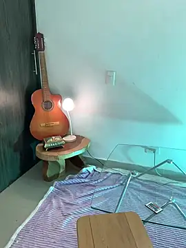 Snapshot of Liloo8923 chatting on April 2026 02:09:02 AM Liloo8923 online show from April 2026 02:09:02 AM