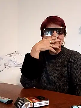 Ely Elenita online show from December 2025 08:08:02 AM