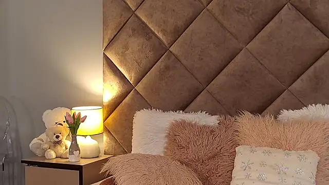 Snapshot of JaquelineM chatting on January 2025 06:35:01 AM JaquelineM online show from January 2025 06:35:01 AM