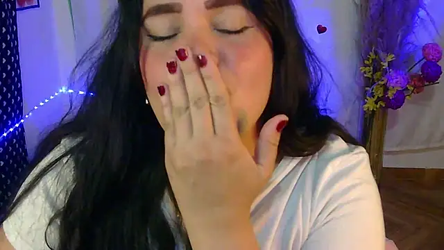 Snapshot of blue_angel33 chatting on March 2026 01:23:01 AM blue angel33 online show from March 2026 01:23:01 AM