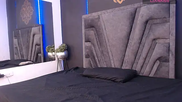 stefany bro online show from February 2025 11:43:02 AM