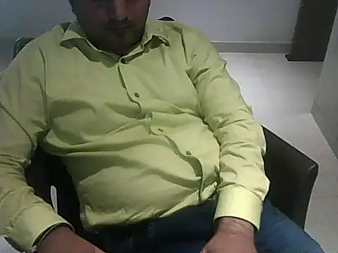 Snapshot of cryptoman1119 chatting on February 2026 11:33:01 AM cryptoman1119 online show from February 2026 11:33:01 AM