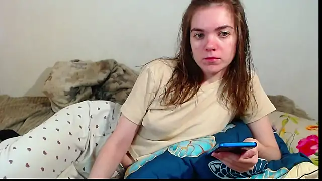 SallyMkn online show from May 2026 12:02:01 PM